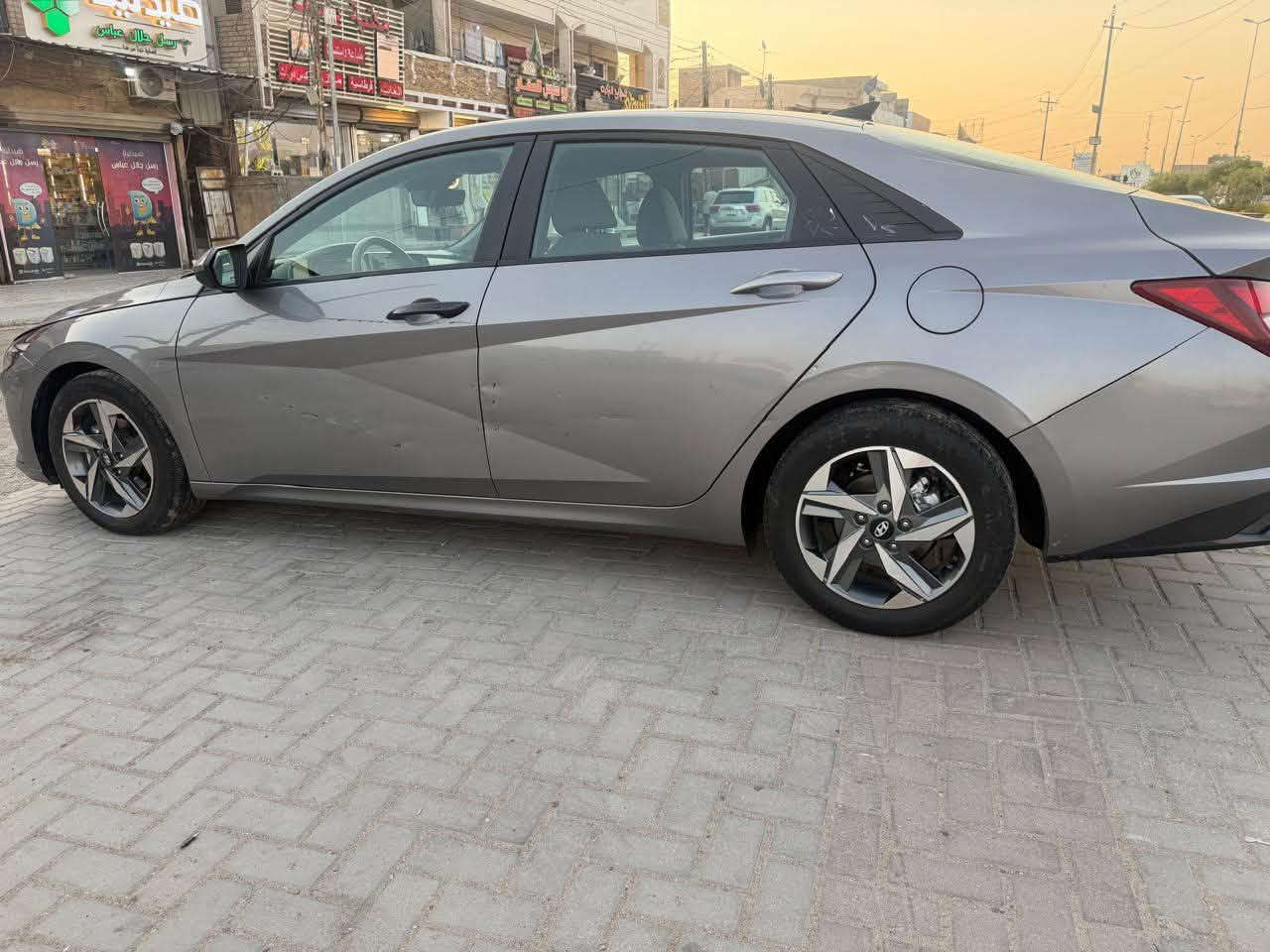 السلام عليكم النترا موديل  2022 مريكي مكينه 2000 دوش كير بلادي CVT فول مواصفات ماعده الفتحه بصمه تشغيل بصمه ابواب نقطه عمياء رادار امامي خلفي كامره خلفيه تحكم استيرن سياقه ذاتيه سايد بريك كهرباء ماشيه 53 m كشنات دتدفه رادار 360 وبعد مواصفات معروفه حادثه جاملغ خلفي بدون دواخل شرط كلير هوه والبوب ثنينهن توحيد لون مصلحه بعمان مكاني حي الجهاد السعر 137 وبيه مجال مكينه كير مكفولات صدر امامي خلفي تخم تاير جديد سنويه جديده وهزه للاستفسار ***********
