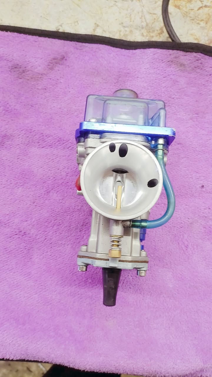 سلام عليكم كابريتر قفاز رياضي جديد مامستعمل السعر ٧٠ الف اصلي المكان بغداد *********** واتساب
