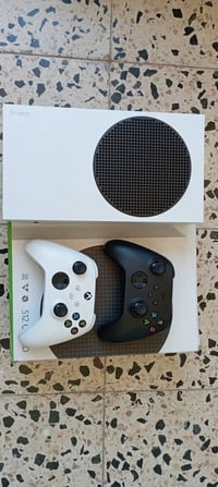 اكس بوكس • سيريز S • ٥٠٠ جيجا