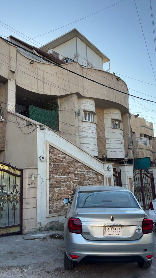 🎙️   دار للبيع طابو صرف في منطقة ال600الصليخ مربع ذهبي وهادئ جداً .. العقار عبارة عن 5 وحدات سكنية معزولة .. كل وحدة سكنية عبارة عن ( 1 غرفة نوم وصالة ومطبخ وخدمات ) .. الوارد الشهري مالها 2.5 مليون .. المساحة 160 متر بواجهة 8 متر ونزال 20 متر .. للإستفسار عن هذا العقار تواصلوا على رقم الواتس أب لطفاً *********** .. متابعة وتفعيل ميزة الجرس حتى توصلكم عروضنا أول بأول .. عـقـارات مـحـمـد حـسن .. #عقارات #عقارات_بغداد #عقارات_العراق #الصليخ_ال600 #اكسبلور 
