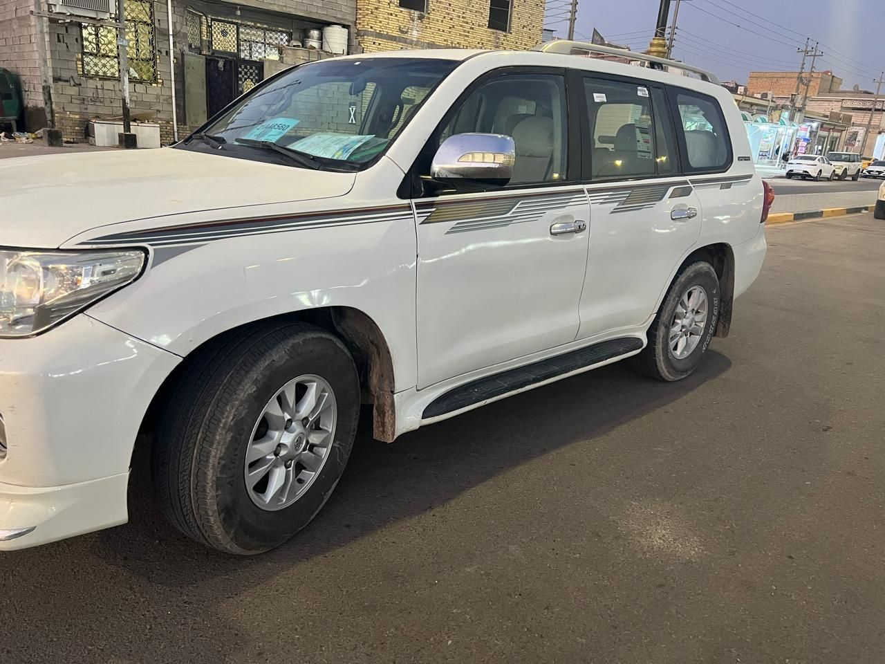 لاندكروز جكساره ٢٠١١ مكينه كير كفاله السعر ٢٢٥وبيها مجال رقمي ***********
