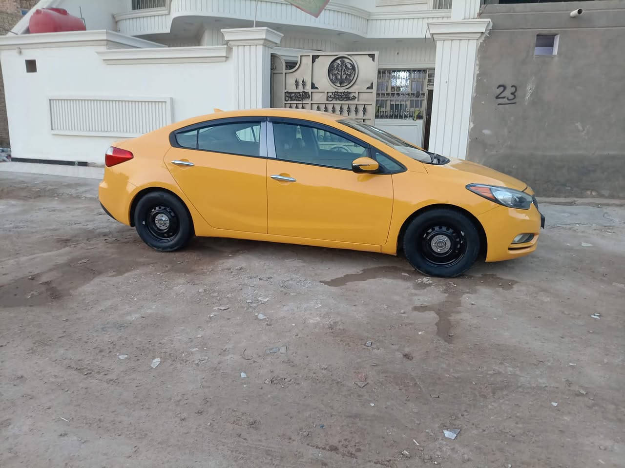 فورتي ٢٠١٦ رقم قادسيه دولي بسمي حادث جاملغ وبني شواصي مكفول محرك دوش منضومه غاز صبغ درجه أوله تخم تاير حداديه تبريد جاهزه كبل لشارع مكاني ديوانيه ***********
السعر 110بيهامجال
