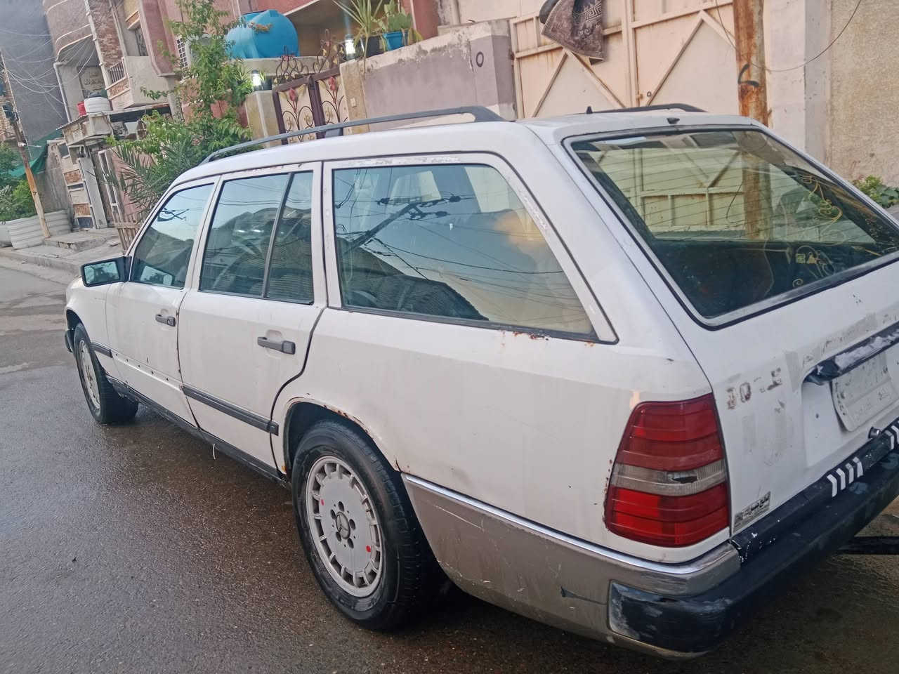 السلام عليكم
دب ستيشن موديل 88
مكينه وكير بطه ثنين ونص
قواعد دبل بلاد 
رقم بغداد بسمي 
سياره يردلها ترتيب 
سعر 35
مكان بغداد شعب رقم الهاتف ***********
