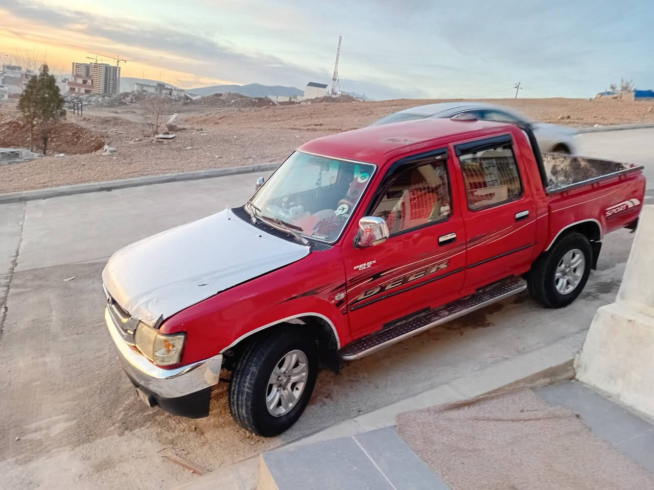 دێر مە نە فێست 2010 دوو گە ڵا مە سره فی تیایە. بۆ فرۆشتن له سلێمانی ***********
