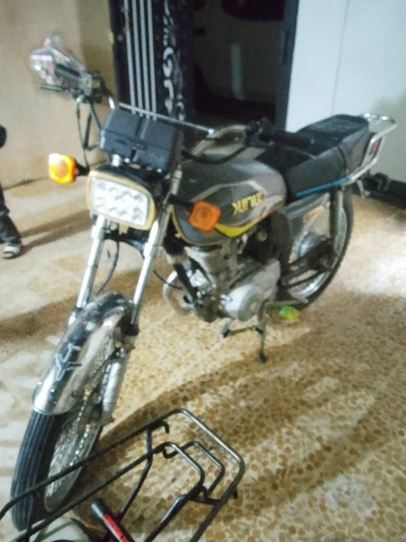 نامیپڕۆ ۲۰۱٨ بۆ فرۆشتن شانسی ۲۰۲٤ مەنەفێست اسلی شریکە کامل کاملە بەشەرت گێرو مەکینەو شانسی کارەبایاتی بەشەرت سیعرێکی خوار هەموو بازار ۲٥۰ هەزارو معامەلەیە برایانە شوێن هەولێر بنەسلاوە
۰۷٥۱ ۱٥٥ ۰۲۷۳ أربيل, العراق
