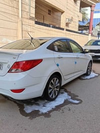 اكسنت ٢٠١٥ • خليجي • كاميرا وشاشة