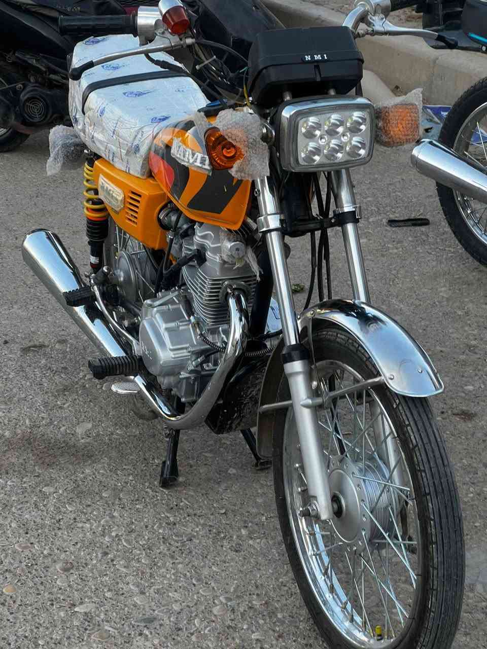 السلام عليكم يراني البيع موديل 2016 الرقم الن ما متواجد على الفيس *********** الدراجه رقم او سنويه 
السعر 1700 أو بيه مجال رقم
