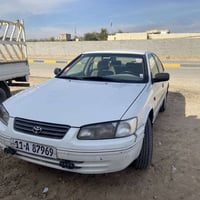 كامري • ٢٢٠٠ • ما بيها صبغ