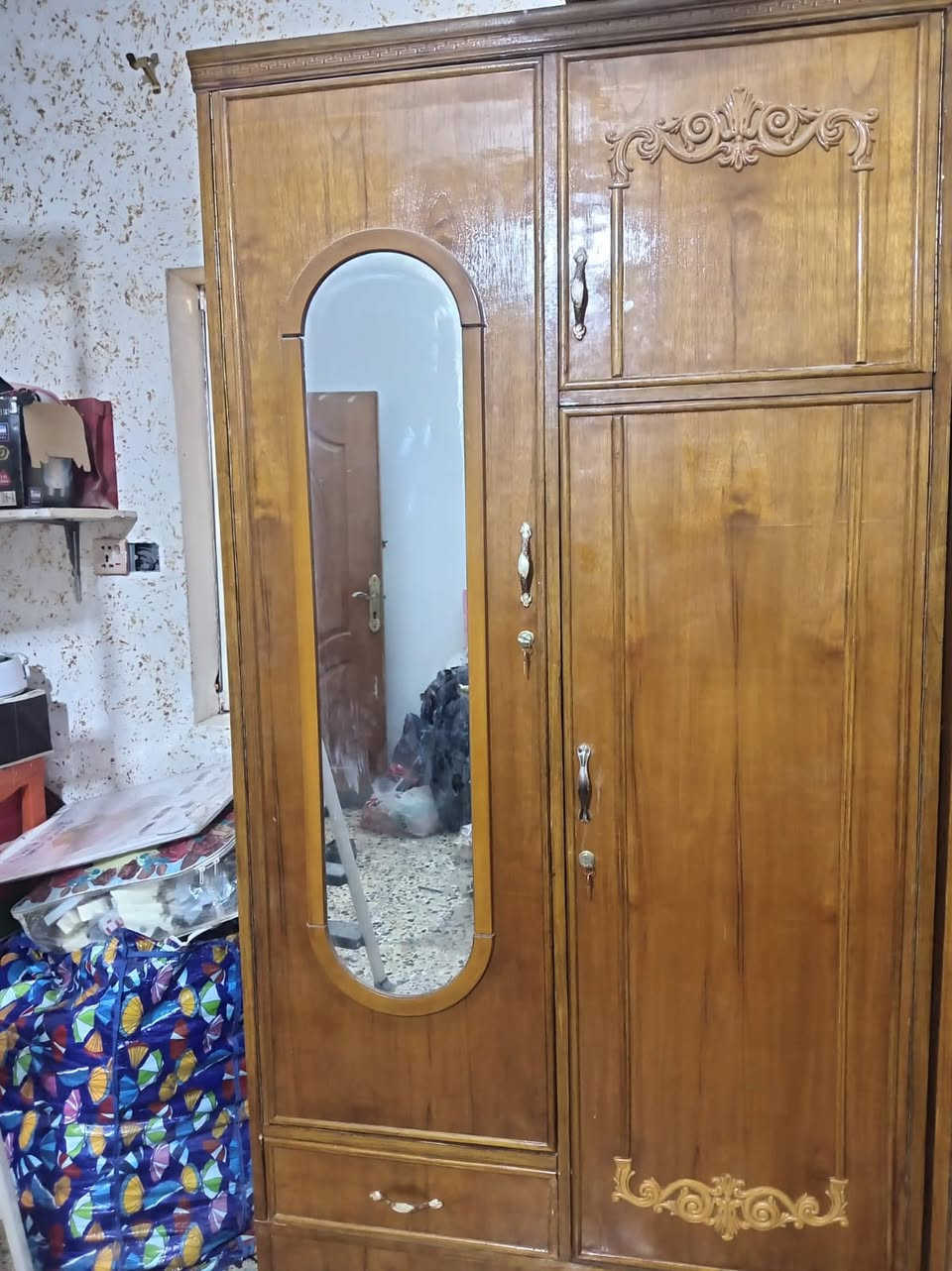 للبيع كنتورين صاج درجه اولى نظيفات جداً سعر الواحد ١٧٥ وبي محال بسيط المكان بغداد حي الجهاد لا يوجد توصيل


**إذا كنت صاحب هذا الإعلان وتريد حذفه لأي سبب، رجاءا أرسل رسالة إلى الدعم الفني**