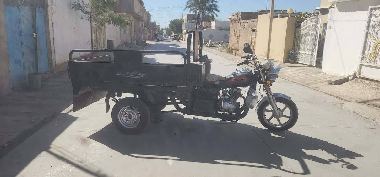 سلامو علیکم ستوتە للبیع خیر من اللە بەس یعوزە باب واحد محرك بودی رگبە اکسل کیر بوکس کلە چدید شرط سعر 600 بیهە مجال شرای خابر مکان کەرکوک طوبزاوە یم فلکەت تکریت ***********   *********** موجود واساپ
