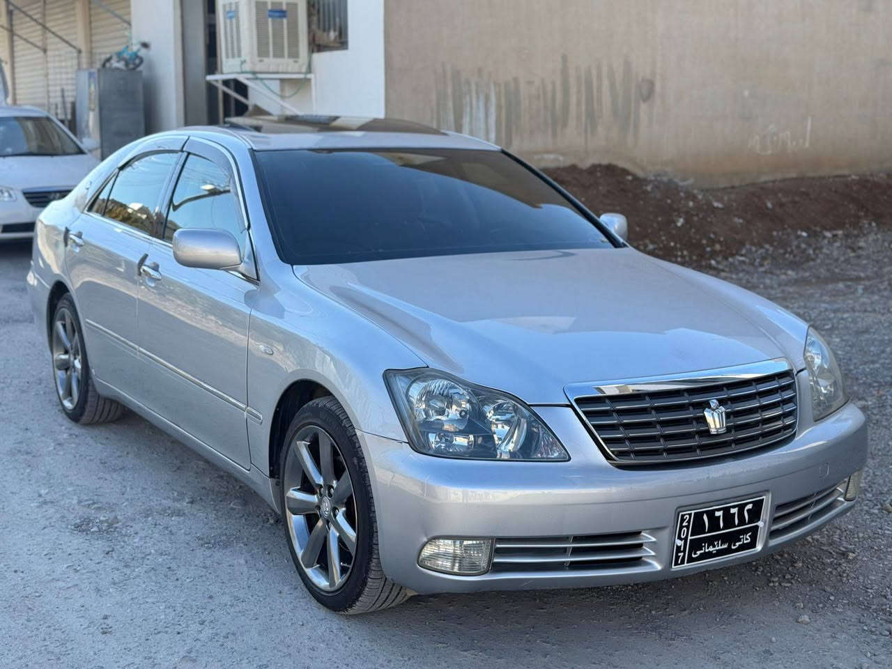 شاهینە182براوای دووبەی مۆدێلی 2007 بەسمە ڕەساسی سەیارەکا دینارێک مەسروف بۆی مەگەڕێ گێر مکینە تەقەو ڕەقە بەشەرت4تایاویلی دینگەی لۆکی بۆ کڕاوا سەیارەکە پشتو پێشی کەپسە سەقفی بۆیاخی نیە سەیارەکە کامل مەسروف کراوا کاتم سەوتی بۆ کراوا تاخم لایتی بیلادی سپی لایت ناوچەی کوێر سڵایت هەموو گیانی بەشەرت سەیارەکە بێ چاڵو شوختە 250مەسروف تێدا نیە شوێن ڕانیە ئەوەی مشتەری نیە سەرمان مەیەشێنە ***********
***********
