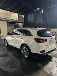 ٢٤٠٠ • ١٣٩٠٠٠ كم • ٧ راكب