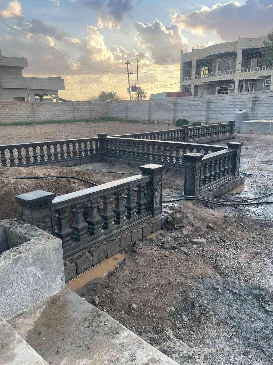 السلام عليكم ورحمة الله وبركاته
(جزء من عملي)

استفسار
 ***********
