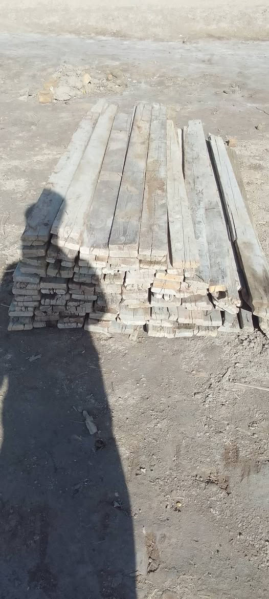 قالب خشاب روسي تارس عدد ٥ مكعبات مكان سماوه ***********
