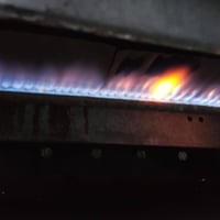 طباخ فريش • نظيف • فرن شغال