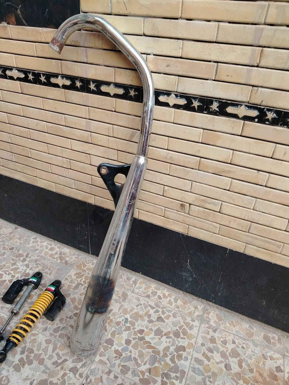 سلام عليكم شباب من رخصت الادمن شباب عدي دبلات مال ايران اصليات عوزهن بس لوي مال راهرو وعدي صالنصه شهاب بس مشيوله مصافيها الغراض كادمك وسعر 40بيهن مجال قليل لي يريدهن يخابر او يراسل علا هاذ الرقم،***********
