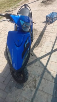 دراجه ماكس عدله للبيع عنوان بغداد الشعب السعر 350 وبيها مجال 077133688...
