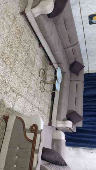 ديوان 10 مقاعد 💺 نضيف اي ضرر مابي تسكام مو سوكي سعر ,,225,,بي مجال مع طبلات مكان لبياع ***********يوجد واتساب
