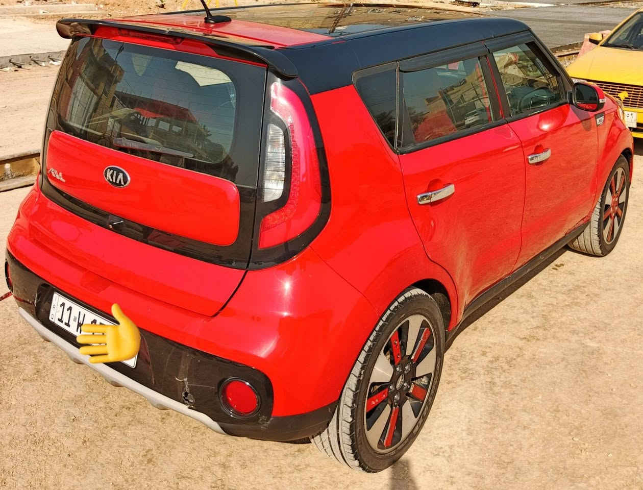 صول مديل 2014
فول ماعده البصمه تحكم استيرن
مري شفط فتحا السياره 
رقم بغداد تحويل ثاني يوم 
حادثها جاملغ وبنيد بدون دواخل 
مكينه وكير جديد تخم تاير جديد 
حداديه جديده سعرها 112«$»وبيها مجال قليل 
رقم الهاتف ***********
{مكاني بل حله}
