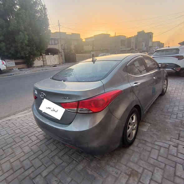 السلام عليكم  سياره هونداي افانتي رصاصي فضي  2012 للبيع
تبريد شغال كير مكينه شغال كهربائيات كله شغال  نوع محرك GDi سنويه 3/4/2026 السعر 95بيه مجال  للبيع مستعجل اي استفسار خاص او واتساب فقط 
***********
