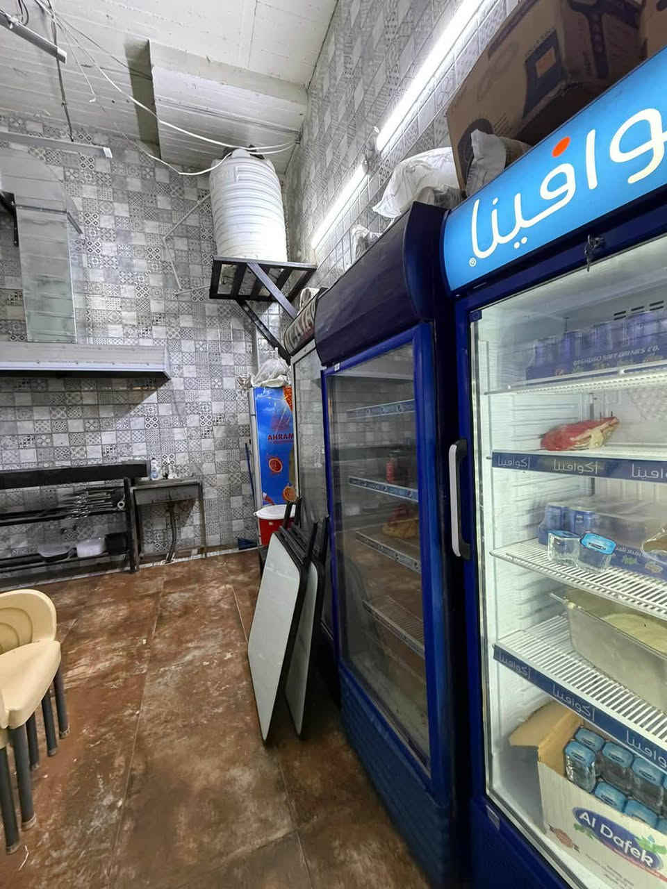 مطعم مجهز بالكامل للبيع 📣
​📍 الموقع: حي السلام - على 4 شوارع (مقابل وكالة أزبري) - موقع حيوي ومميز جداً.
​_ إيجار 3 أشهر مدفوع مقدماً والمطعم جاهز من كل شيء (تجهيز كامل).
​⚖️ سبب البيع: فك شراكة.
#السعر 17 مليون وبي مجال


**إذا كنت صاحب هذا الإعلان وتريد حذفه لأي سبب، رجاءا أرسل رسالة إلى الدعم الفني**