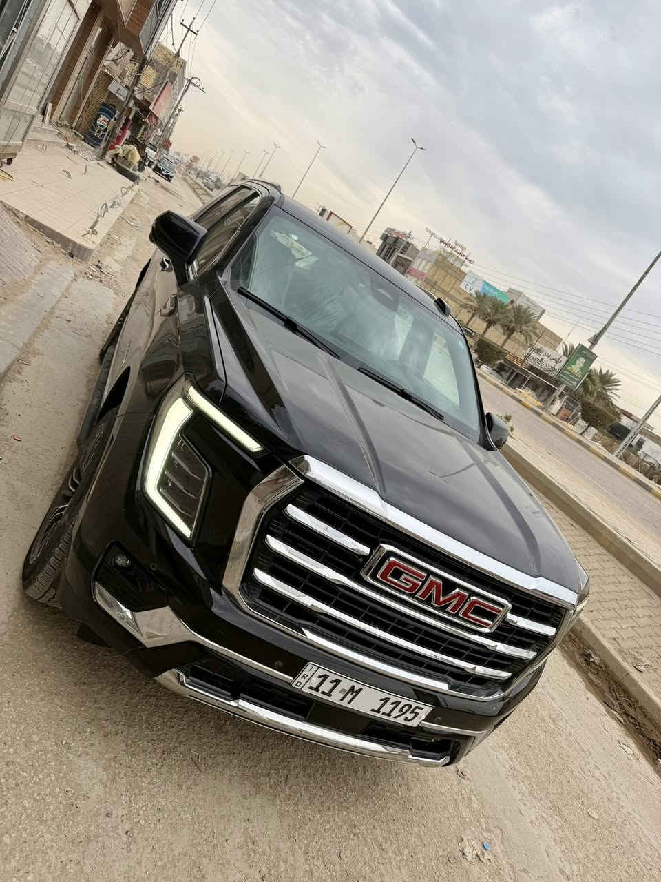 جمسي يوكن الفيشن 2025 خليجي
رقم بغداد  مميز كفالة عامة بحالت الوكاله 

مغلفة PPF درجة اولى 

ضمان وكاله المنصور 

ماشية 11الغ كم  

حجم المحرك 5.3 V8 

ويل 20 

مقاعد جلد وتدفئة 

تشغيل عن بعد                     

باب خلفي كهربائي 

كراسي امامية كهربائية 

كراسي خلفية متحركة كهربائية 

ميموري خزن كرسي السائق 

حساسات أمامية وخلفية 

شاشة Apple Car play 

4 كاميرات 360  

3 قطع تبريد

سعر (660   )وي رقم  1195بغداد

للستفسار ***********
