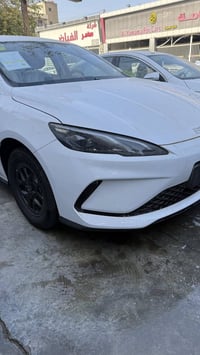 وصول بي واي دي سيل 5  والدسترويل  لدى معرض تاج الملك  عده كامله  بصمه ...