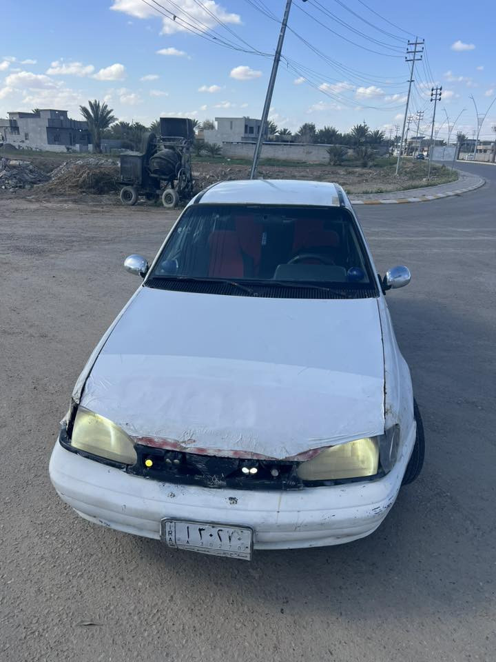 السلام عليكم
للبيع دايو  بدون طخه بدون خياس سلو كير محرك شرط
صدر خلفي
امامي جديد
طوبه جديد
رقم صلاح الدين الماني مشروع وطني تحويل مباشر

تخم تايرات جديد
اتو ماتيك كهربائيات شغاله لايتات زنون ابيض 
باور شغال باتري جديد 

نكره سلف 
المكان تكريت
البوعجيل
الاستفسار 
***********
