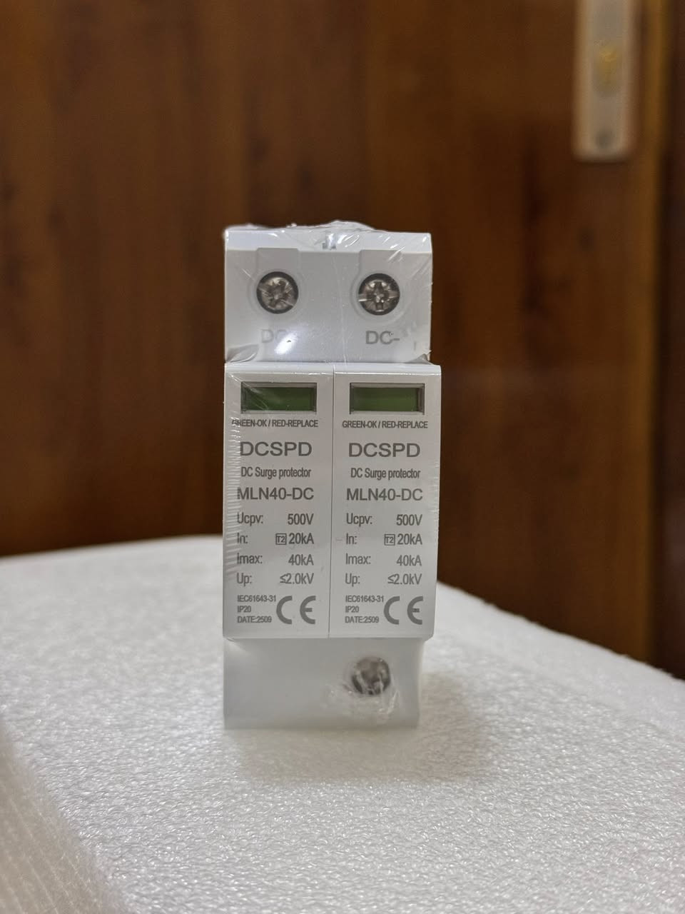 متوفر عندي هذا المواد 
جهاز تحويل منزلي يفصل البارد بين المصدرين 
بشكلين 
مانع صواعق منظومات الطاقة الشمسية 
قاعدة فيوز منظومة طاقة شمسية 
ومع فيوز


**إذا كنت صاحب هذا الإعلان وتريد حذفه لأي سبب، رجاءا أرسل رسالة إلى الدعم الفني**