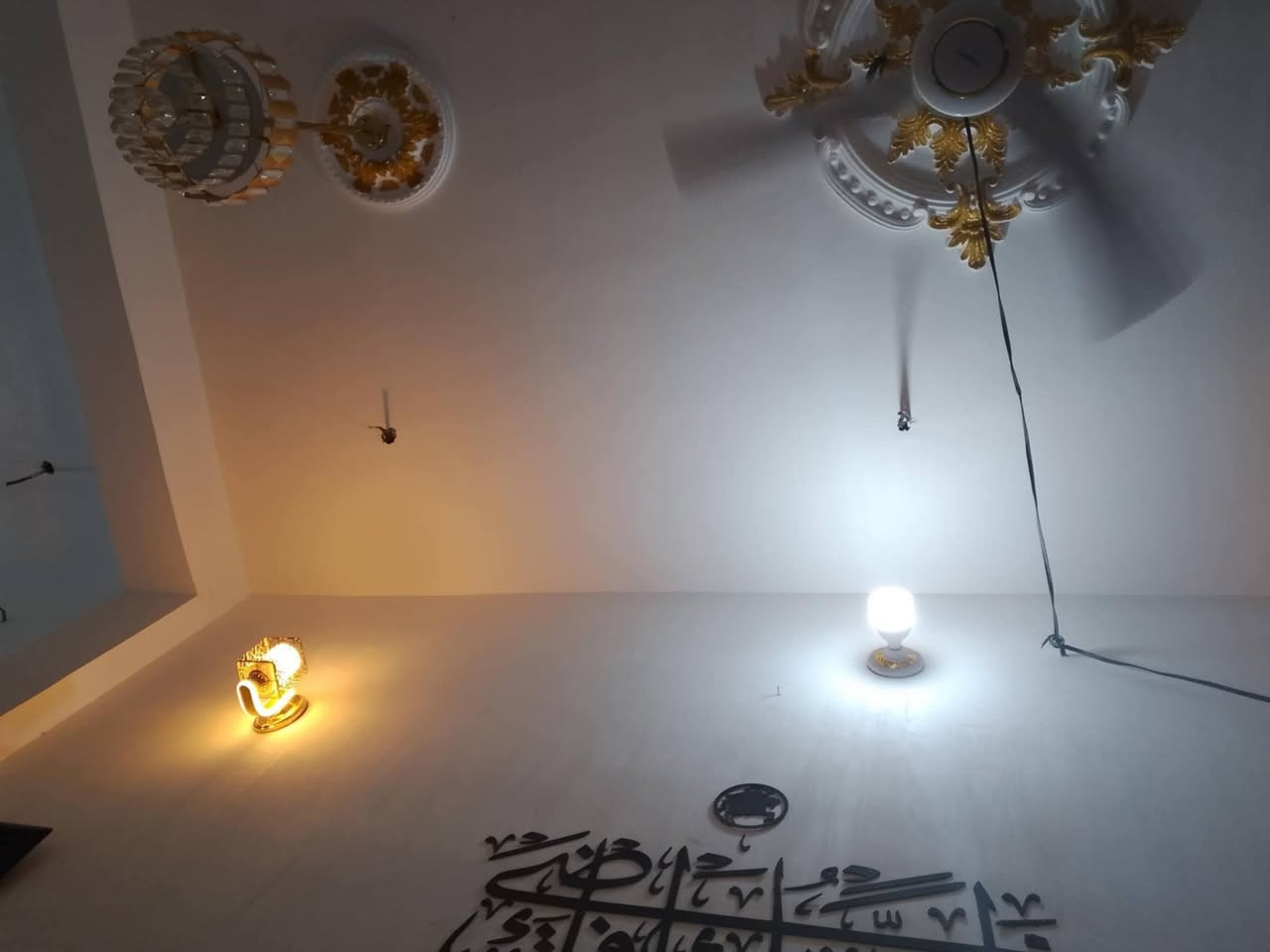 يا الله اللهم صل على محمد وال محمد
بيت البيع طابو صرف طابقين بل حله تاجيه نادر ور المطحنة شارع 20 قرب صيدليه البيت مطلوب سكان 42 ينزل من السعر كل الخدمات موجود الاستفسار هذا رقم ***********. وستاب.
