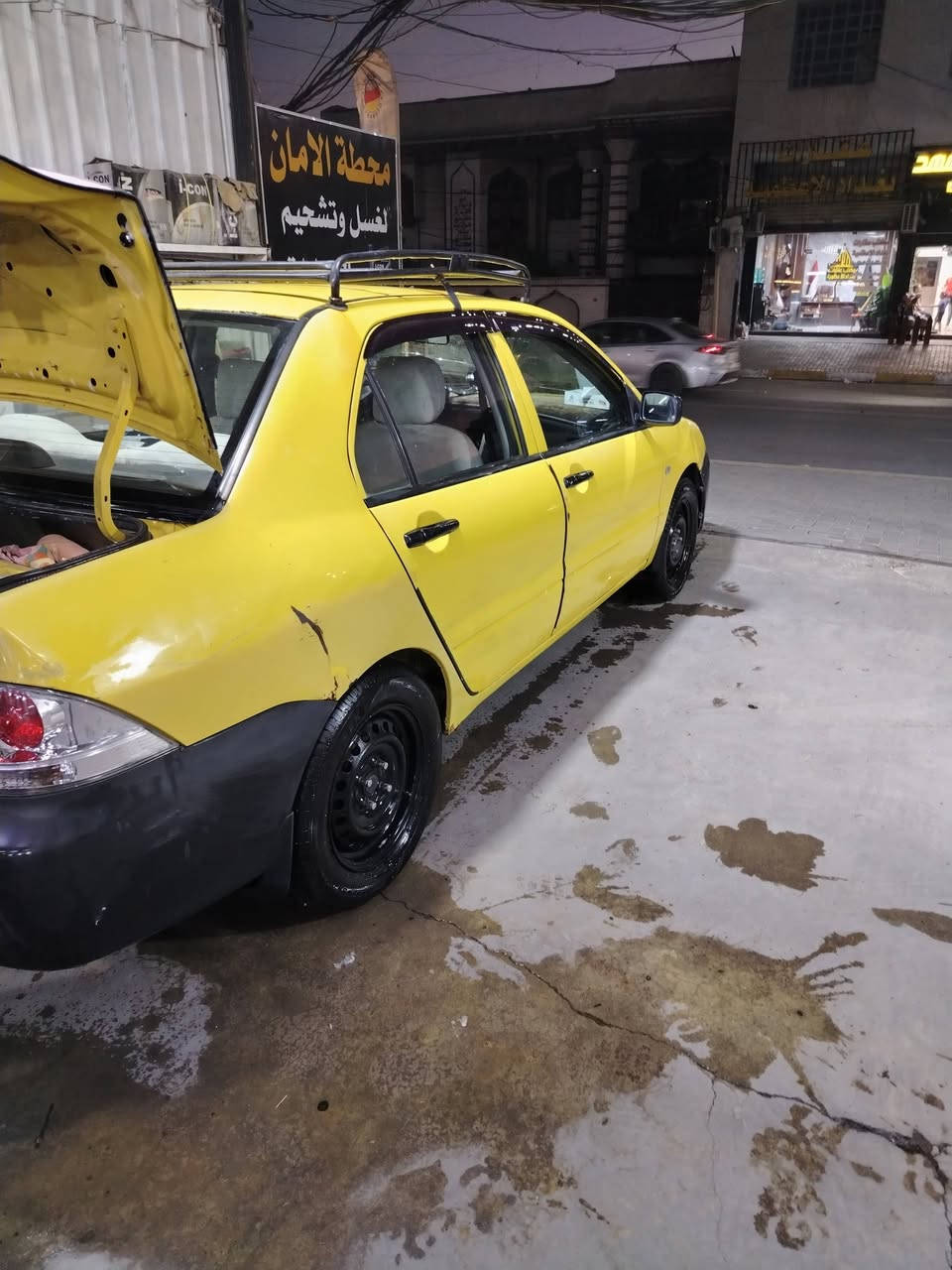 سلام عليكم
لانسر موديل ٢٠١٠

بسمي تحويل

سيارة خير من الله

رقم بغداد بوجهك للشغل

ما بيها اي نقص

***********

بي واتساب
مكينه ٢٠٠٠
جديده
