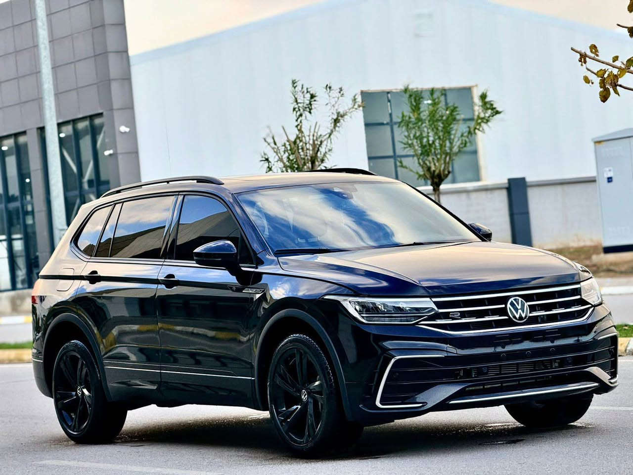 بــــســمـ اللــە الرحـمان الرحـیمـ
              VW TIGUAN 2024
تيگوان بلاک ئیديشن ٢٠٢٤ R line
 مواسەفات :- فول مەکینە 2.0  4 بستۆن 
نرخى/١٥٧$ وەرەقە
‎:- بانۆراما »رادار» سنوق شەفت» کوشن کارەبا»کوشن هیتەر» کەشن جلد»کوشن خەزن» کامێرا»شاشە گەورە
شاشە لەمس»٧نەفەری» تەبرید مەرکەزی»زۆری تر 
تەنها بۆنیت بۆیاخە .. بێ ناوگرتن . 
٤٠/٠٠٠ مایل ڕۆیشتووە /// ٣ مانگ کاتی لەگەڵە
بۆ زیاتر زانین پەیوەندی بکە 
***********
»»«»«»«»»»»»«»«»«»@«»»»»»«»«»«»«»«
                تيكوان بلاك اديشن ٢٠٢٤ R line
المواصفات // واحد على واحد 
٤ سلندر ::: محرك 2.0    قوة الحصانية 261 hp  
عزم 400 NM
بس بونيت صبغ بدون دواخل ارباك بس ستيرن طاك 
رجعة سيستم .. ٧ راكب .. ٣ مقعد
٤٠/٠٠٠ ميل ماشيه 
رقم كاتى ٣شهر ويا على مود رقم الشمالية
هذا رقم ع استسفار 
*********** السليمانية, العراق
