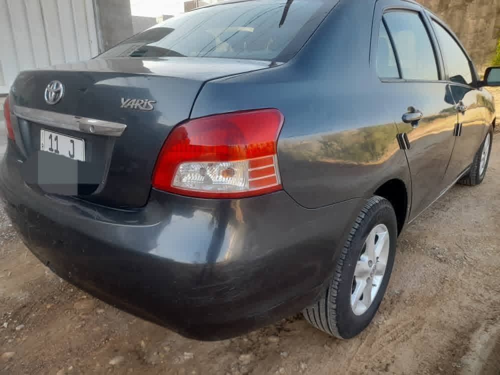 تويوتا يارس ٢٠٠٧ بغداد انكليزي
التبريد شغال بس يحتاجله كلج للكمبريسر .
 بيه طخه زغيره يم بك لايت خلفي بدون داخل مصبوغة حزام جمالية السعر ٧٥ وبيه مجال
مكاني بغداد / الدورة
الاتصال على الرقم *********** اتصال و واتساب بغداد, العراق
