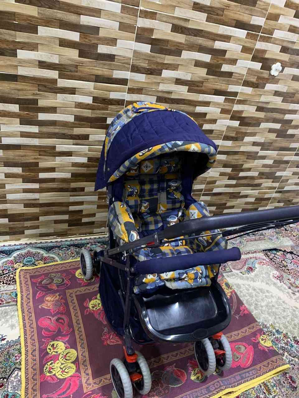 ، بجوک ئەکرێتەوە بۆناوسەیارە، کورسیەکەی پاڵ ئەخرێ بۆخەوتن ، دەسکەکەی یەتەپێشەوەڕوت لەمناڵەکەت  بێت ،،
ژێری پێویە بۆشت هەڵگرتن
زۆر تۆکمەیە و زۆر مەزبوتە  
سعریشی زۆر گونجاوە قفڵی  30  هەزارە بێ معامەلە
هەرکەس ویستی مەسج بکا گەیاندن هەیە


**إذا كنت صاحب هذا الإعلان وتريد حذفه لأي سبب، رجاءا أرسل رسالة إلى الدعم الفني**