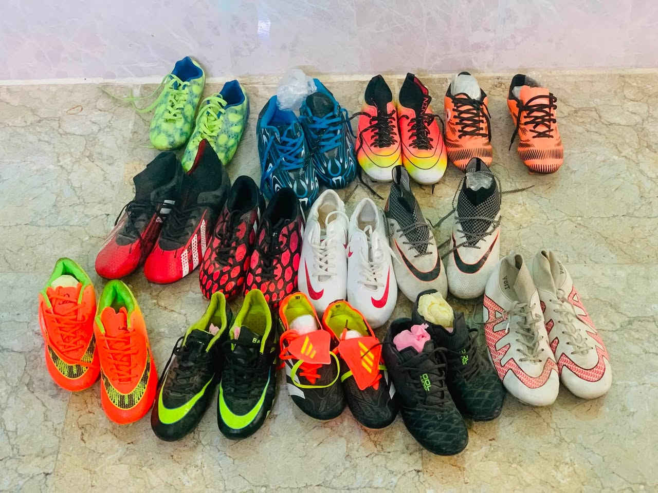 احذيه باله كله لابجين اصلي شلعه كامله سعر قطعه11الف  قياسات39 44


**إذا كنت صاحب هذا الإعلان وتريد حذفه لأي سبب، رجاءا أرسل رسالة إلى الدعم الفني**