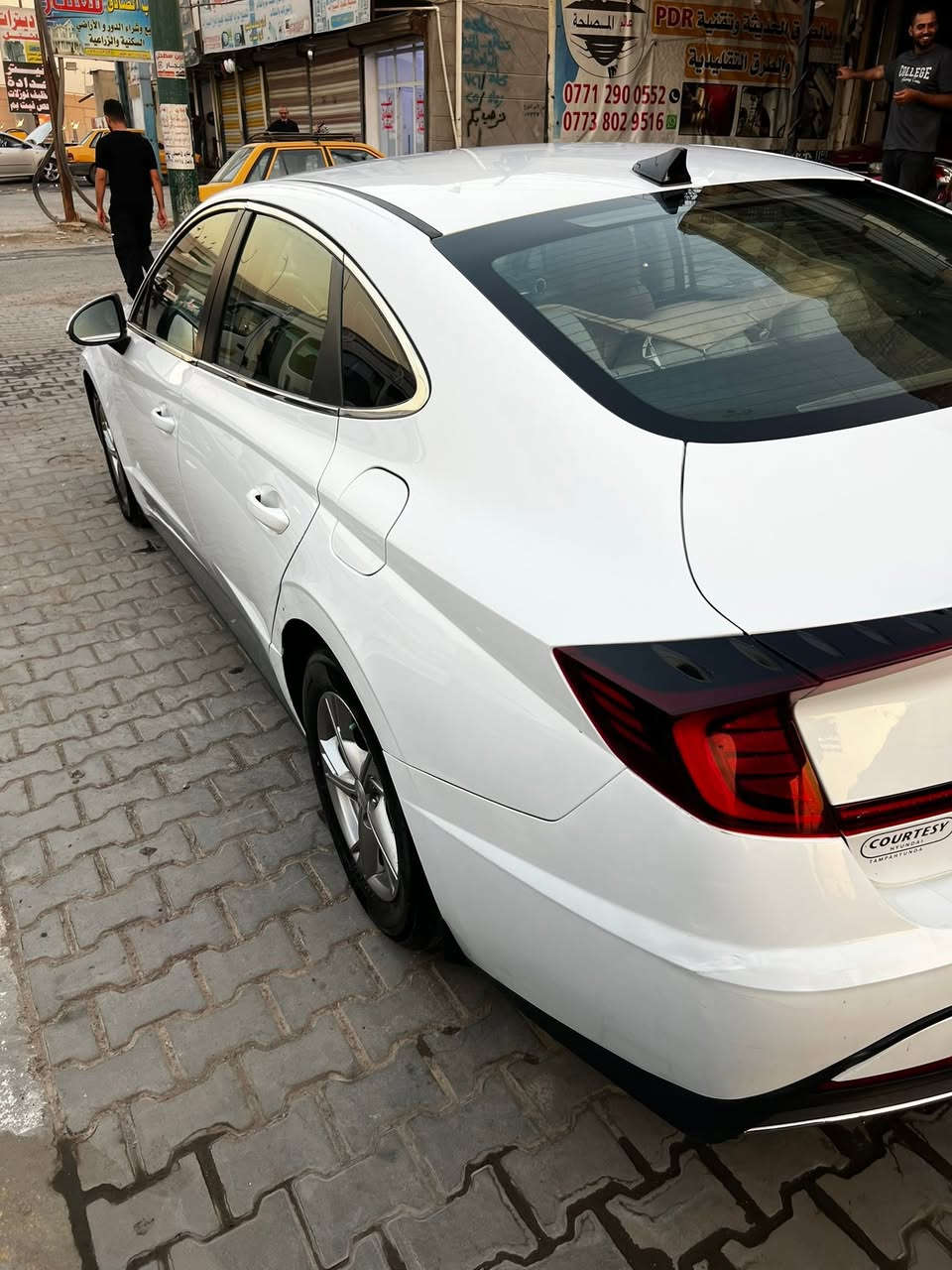 سوناتا 2021 مكينة 2500
وارد امريكي حادثه بابين مو بجم 

سيارة خير من الله كاملة مكملة 

صور الحادث والسونار قبل شهرين سويته مرفق بالصور 

مكفوله من التحويل ومن كلشي 

السعر 160 وبيه مجال 

بغداد / بلديات 

***********

