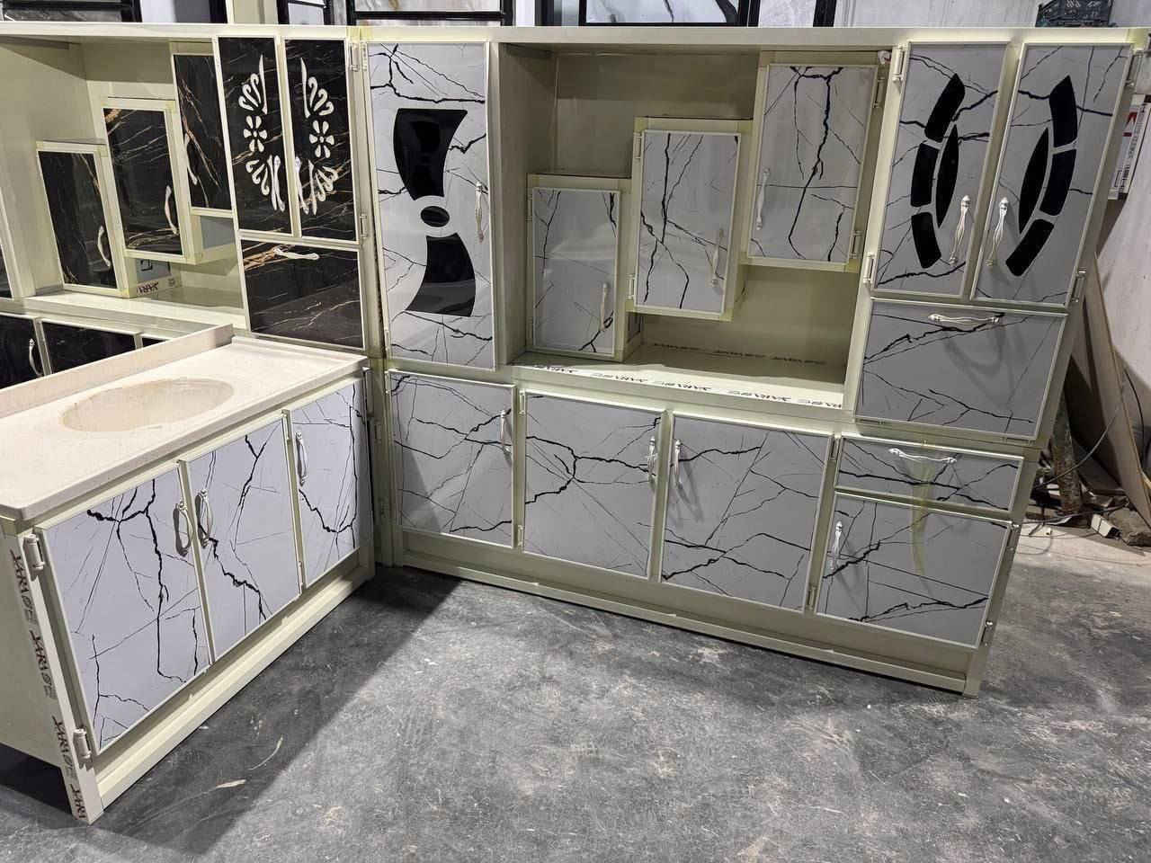 كاونتر مترين  ارضي وملحق ديكور حجل ثابت  مع سنك (متر وعشرين )مرمر المنيوم صيني
(سقف الارضي مبطن خشب MDF )
#السعر315
التوصيل✈️✈️✈️ 
بغداد مجاني ❤️
واسط// (35) الف


**إذا كنت صاحب هذا الإعلان وتريد حذفه لأي سبب، رجاءا أرسل رسالة إلى الدعم الفني**