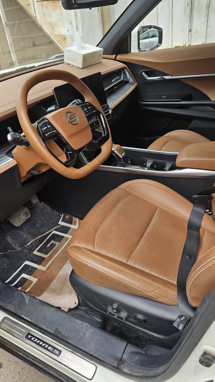 سيارة سانج يونج تويس ( sung Yung Tori) موديل ٢٠٢٤ وارد كوري حادثها جاملغ فقط ومبدل بلادي
سيارة حلوة وبلادية وجاهزة مابيها اي نقص 
مواصفات بصمة تحكم كامل شاشة كبيرة كشنات جلد تحكم كهرباء وغيرها...
 ماشية ٣٠٠٠ 
السعر ٢٢ الف 
واتساب ***********
