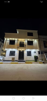 🏢 دار للبيع Vip  الاعظمية شارع الاخطل   📍شارع الاخطل قرب شارع عمر بن ع...