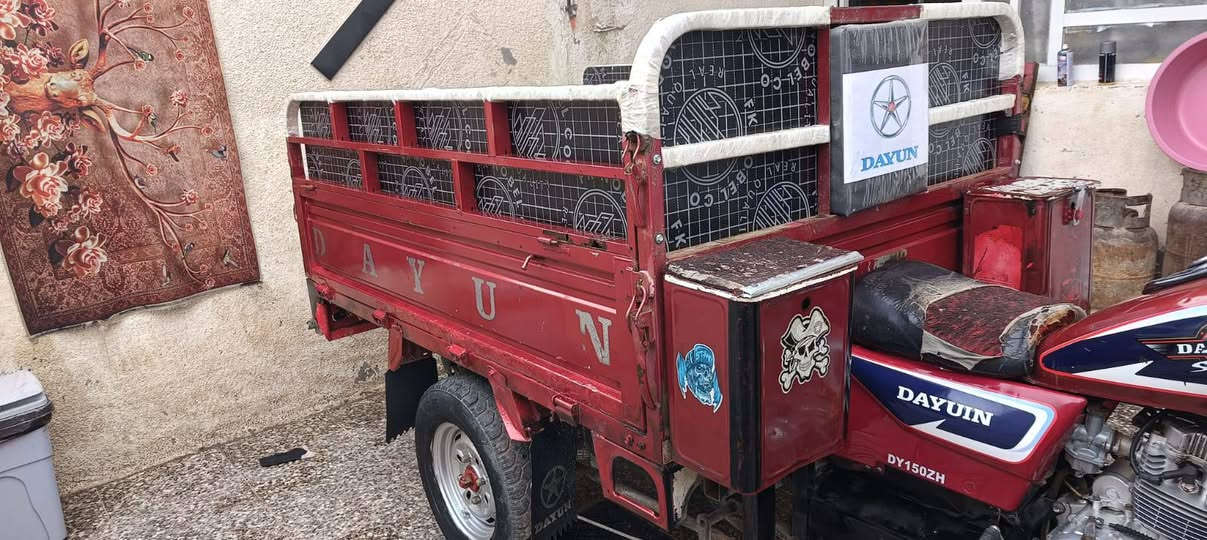 السلام عليكم ستوته دايوان موديل 2018 أوراق كامله كهربأيات شغاله سلف وهندر لايت اشاير  كله شغال مكينه 2021 تشتغل بصمه دبلات شغاله نضافه اتخبل السعر 1100 وبيها مجال حك الجيه العنوان بغداد السياحي مقابل حسينيه المعامل متواجد واتساب وهاذه رقمي ***********
