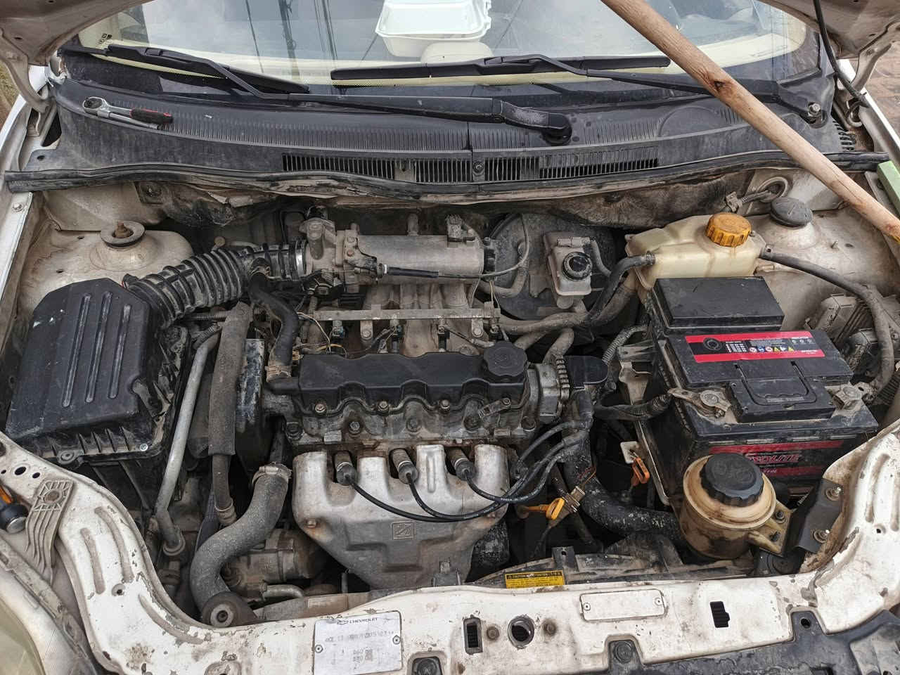 السلام عليكم 
افيو موديل 2010 
أوتوماتيك ومحرك مفتوح 1400
رقم نجف انكليزي بأسمي سنوية لحد 2030 
السيارة بيها 3 قطع فقط 
كير ومحرك كفالة 
تبريد منظومة كاملة جديده هذا الصيف مسويها 
حدادية جاهزة 
السعر 69 وبيها مجال حگ الجية فقط لاغير ‼️
مكاني نجف /كوفة 
***********
