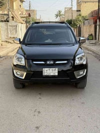 سبورتج 2009  محرك 2700  حادث جاملغ وبنيد بدون دواخل وبيه قطعه صبغ باقي...