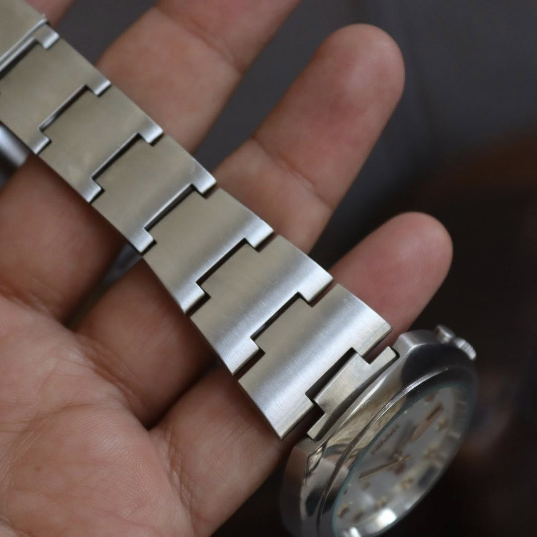 ريكو || RICOH
اوتوماتيك 21 حجر
نظافة 100%

السعر: 100 الف نهائي


**إذا كنت صاحب هذا الإعلان وتريد حذفه لأي سبب، رجاءا أرسل رسالة إلى الدعم الفني**