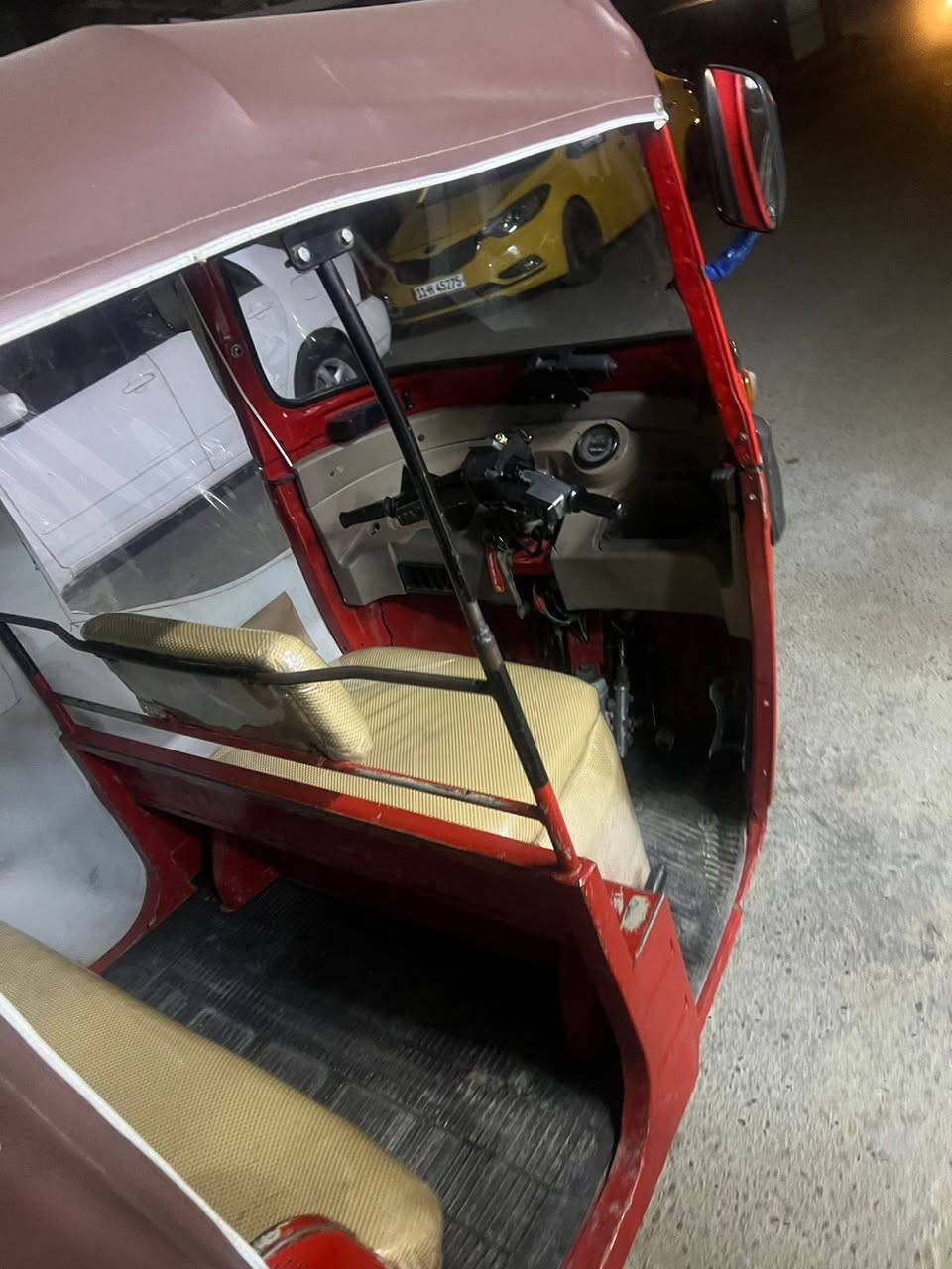 سلام عليكم تكتك موديل 2018 رقم وسنويه بغداد
***********
