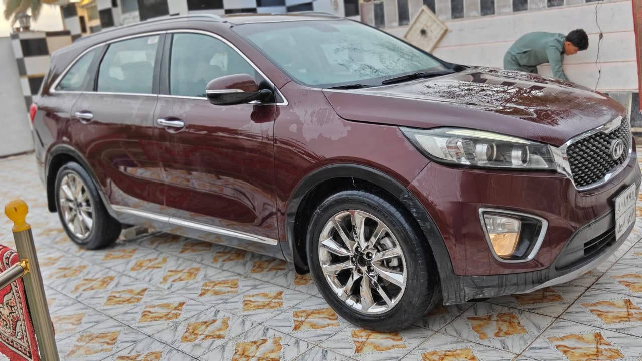 سورنتو 2016 وارد خليجي محرك  4سلندر 2400 مكينه ما مفتوحه سياره مكفوله كفاله عامه ما عدا البنيد كلير بدون اي ضربه داخليه او تبديل سونار مرفق بالمنشور مواصفات السياره سبعه راكب ثلاث قطع تبريد كشن كهرباء بصمه حساسه امامي خلفي لدى امامي خلفي تحكم ستيرا كاميرا
رقم اربيل سنويه منتهيه السعر 155 
هاتف***********
