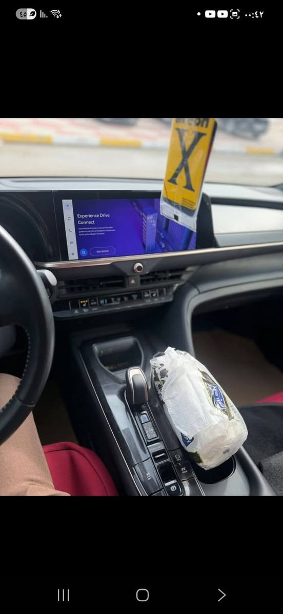 ( مكلف بالنشر)تويوتا كراون موديل 2024 وارد أمريكي أحمر اللون هايبرد صالون ...رقم سليمانية السنوية نافذة لغاية 18/8/2030 وبأسمي تحويل مباشر...الكاميرة الخلفية 360 درجة دوار...مستشعر وقوف ...تدفئة مقاعد ...شاشة بلادي حجم كبير ...نظام مفتاح الذكي عن بعد...  8 وسادة هوائية ...تدفئة مقود القيادة ... ABS...شاحن لا سلكي ...نظام الغاء الضوضاء...اغلاق الابواب الناعم...السونر مرفق بالصور.  ما شاء الله السيارة حلوة ونظيفة مال البيت ...وبيها مواصفات اخرى  ...السعر 285 ورقة وبيها مجال قليل السيارة جاهزة ...الشراي يخابرعلى الرقم مباشر(***********). أو واتس ٱب
