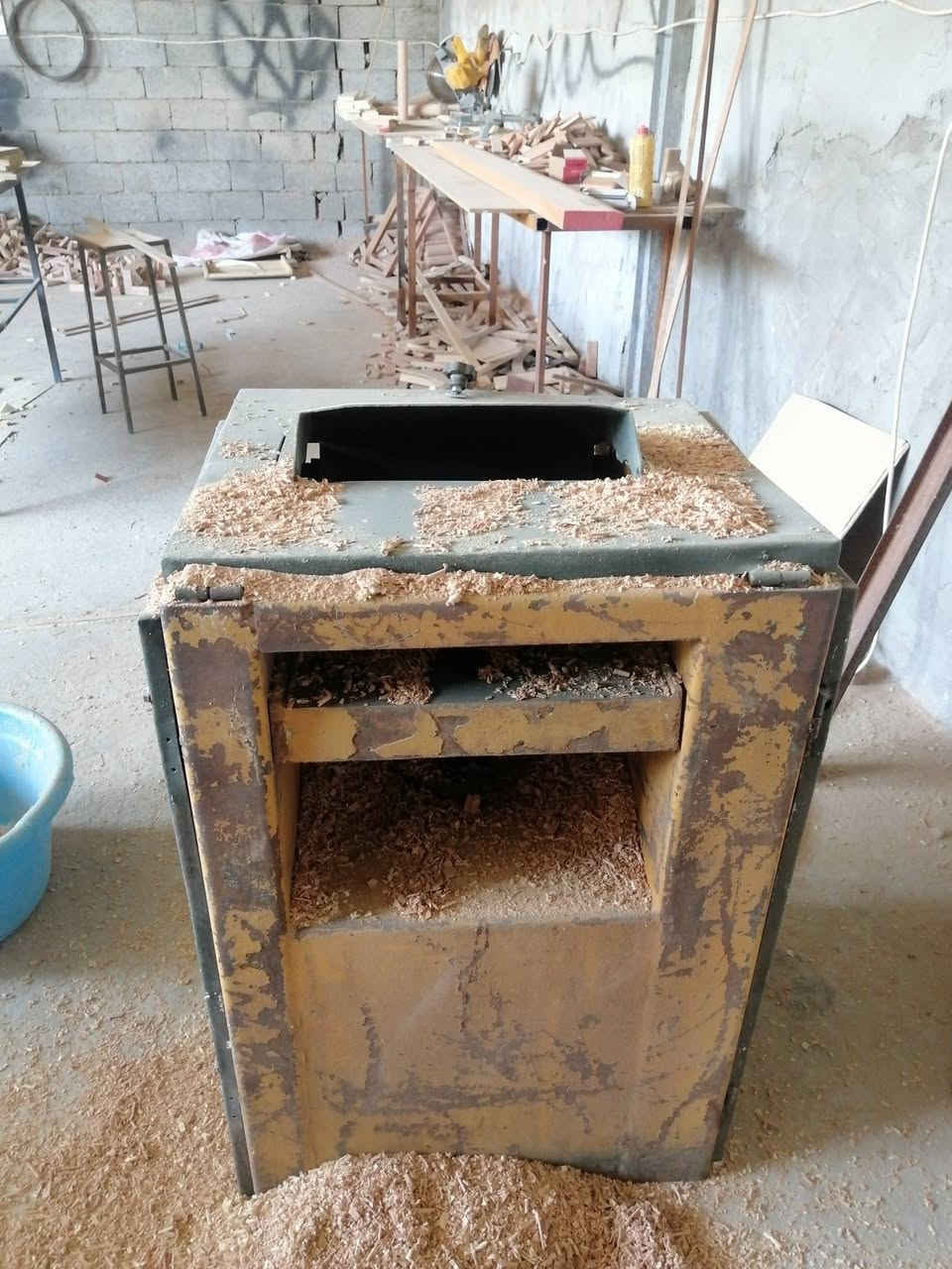 البيع السعر ب4 مليون
***********
