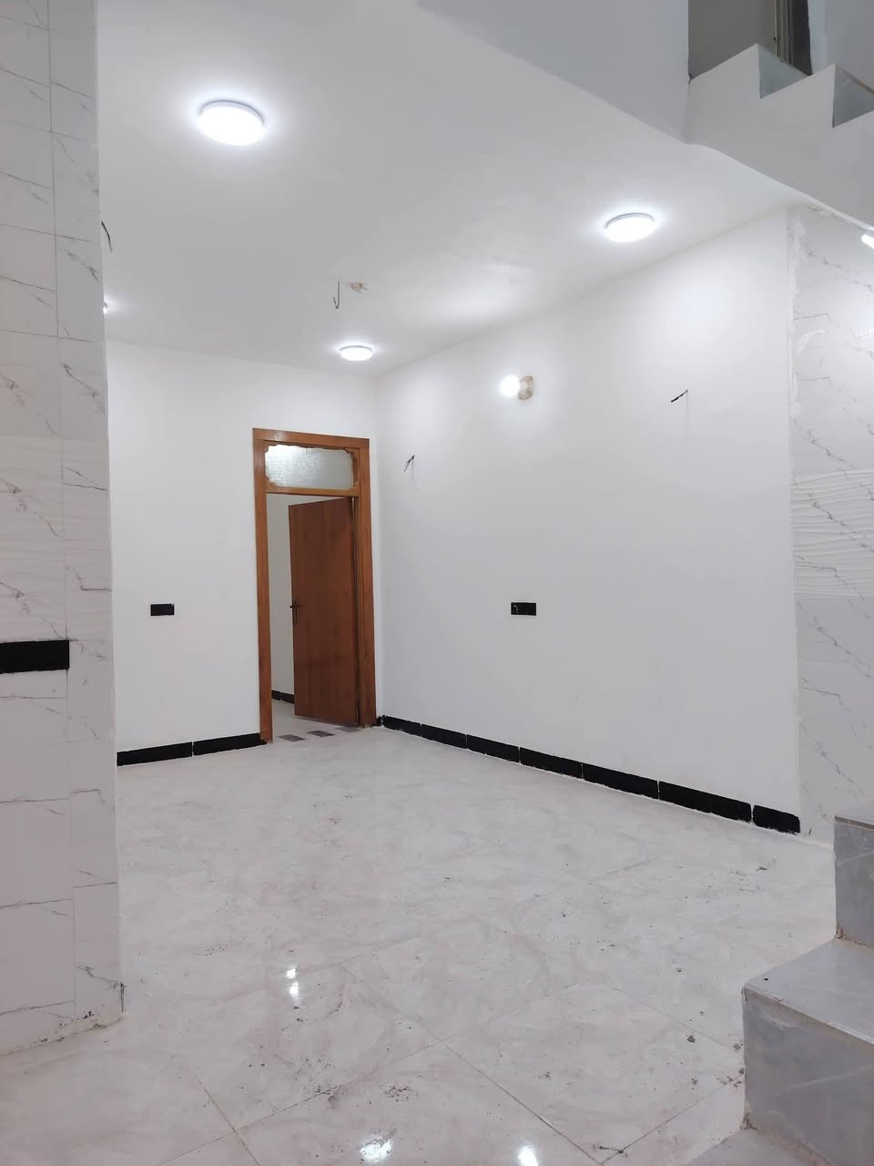 100 متر للبيع طابو زراعي سند 25 قرار محكمه مرقم ومشمول بالتطويب
بسعر بلاش 35 وبي مجال
عنوان البيت نجف مقابل ملحق قرية الغدير
للاستفسار اتصل على *********** أو مراسله واتساب
