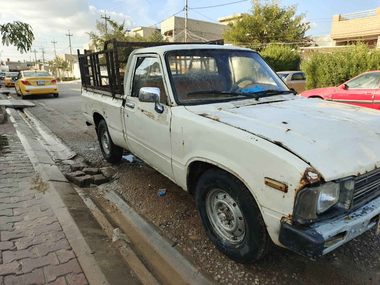 بيكم 82 للبيع رقم نينوى صاحبه ما اندله سنويه نافذة 2017 كير محرك شاصي شرط بدون خياس تخم تايرات جديد سعر 14 بي مجال اي استفسار ***********
