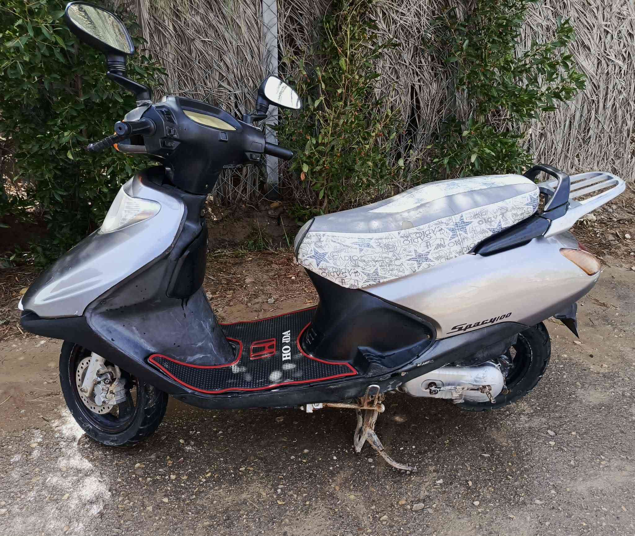 السلام عليكم دراجه سبيسي للبيع

المكان :واسط

السعر :650  وبيه مجال

للتواصل الإتصال على الرقم

***********

***********
